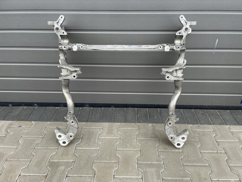 Заказать на AUDI Q8 I Подрамник передний