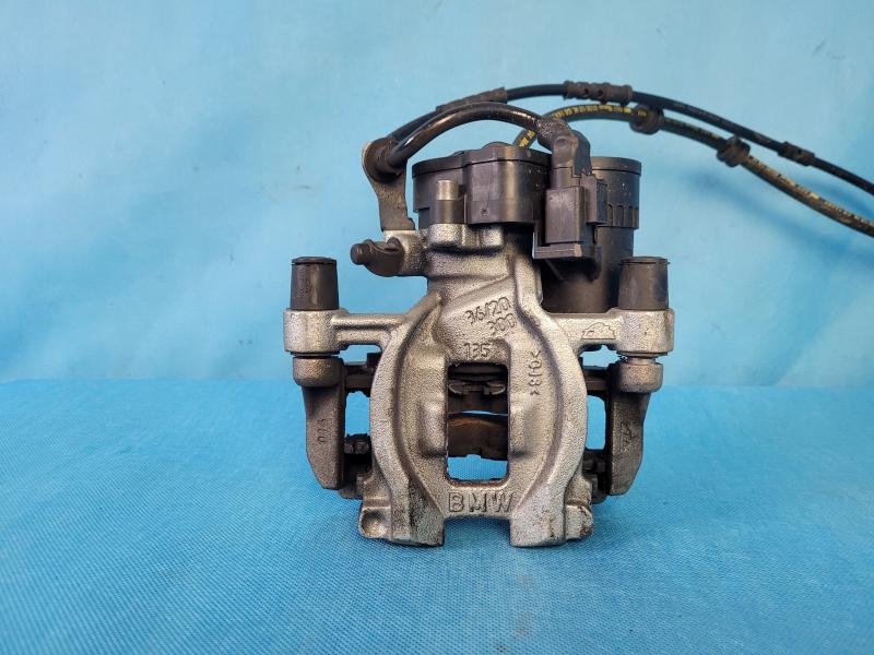 Заказать на BMW X2 F39 Суппорт тормозной задний левый