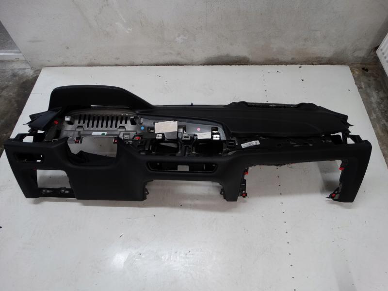 Заказать на BMW X5 IV G05 Салонная панель