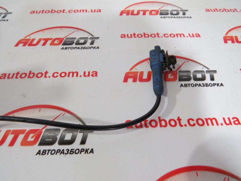 Заказать на PEUGEOT 407 (6E, 6C, 6D) Датчик АБС передний левый