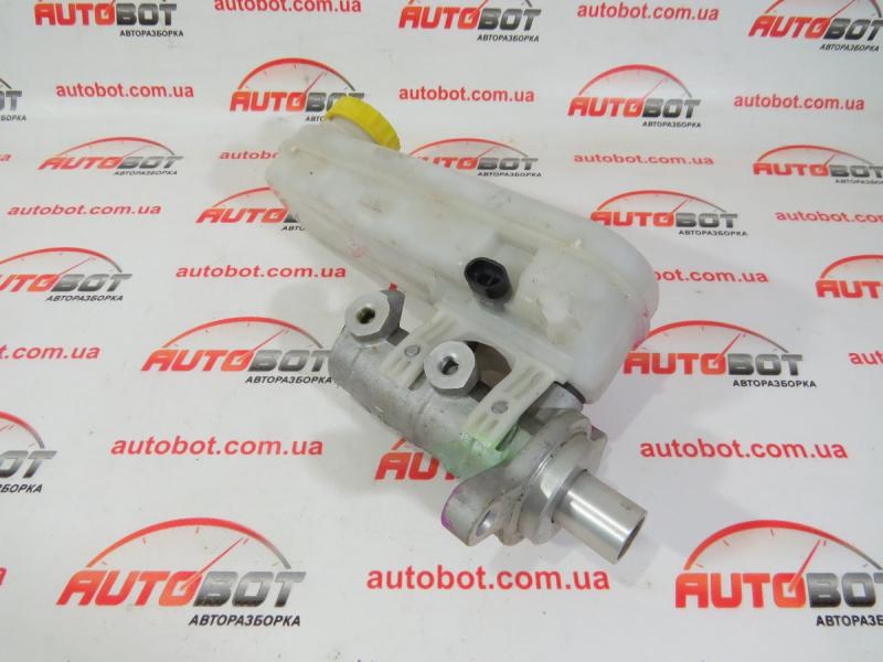 Заказать на В наличии! Детали тормозной системы Главный тормозной цилиндр