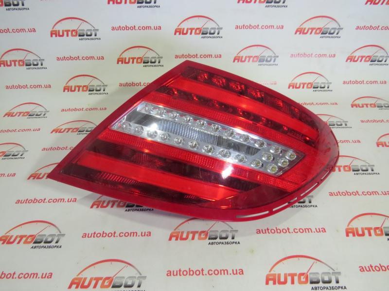 Заказать на MERCEDES-BENZ C-CLASS W204/S204 Фонарь задний правый