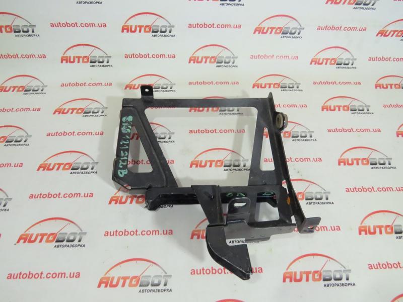 Замовити для AUDI A4 B8 Allroad Quattro (8KH) Кронштейн додаткового радіатора