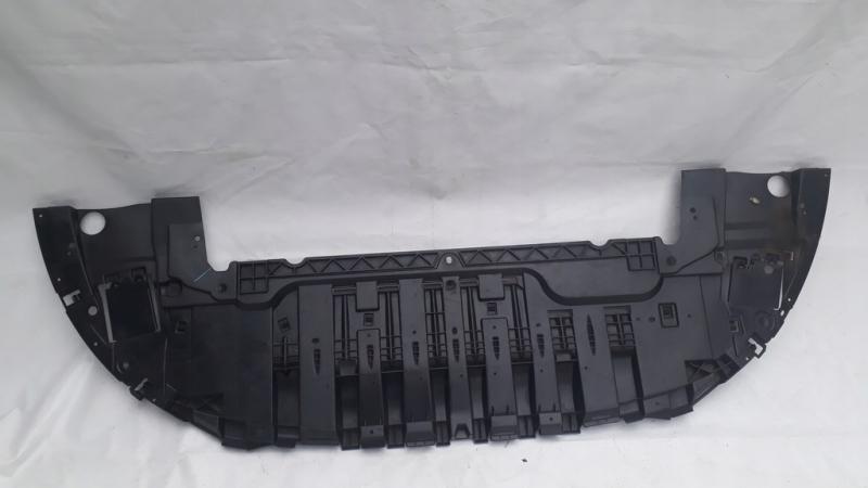 Заказать на RENAULT Megane IV Защита переднего бампера