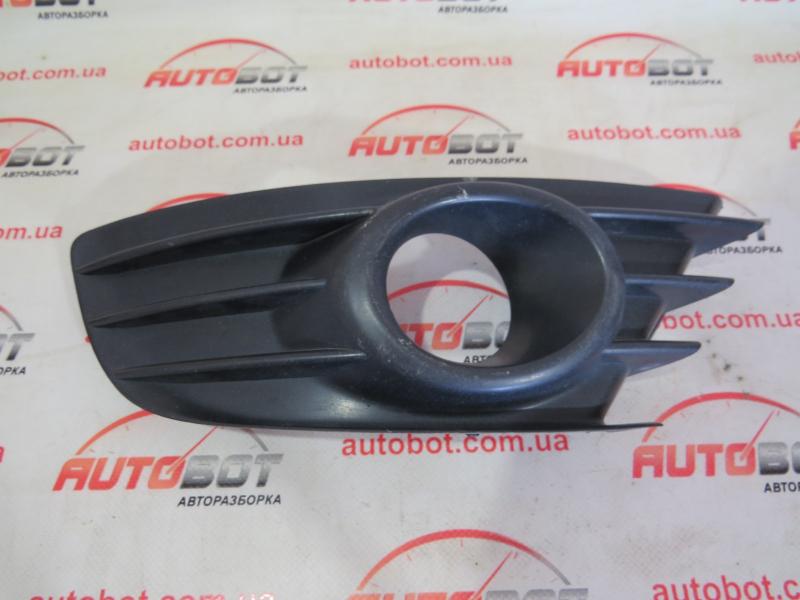 CITROEN C4 I (LC, LA) Рамка протитуманної фари правої (7414JT) Замовити для CITROEN C4 I (LC, LA) Рамка протитуманної фари правої