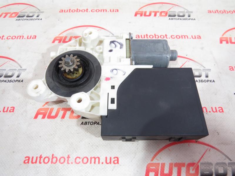 Заказать на FORD Focus Mk2 С307 (CB4) Моторчик стеклоподъемника передний левый