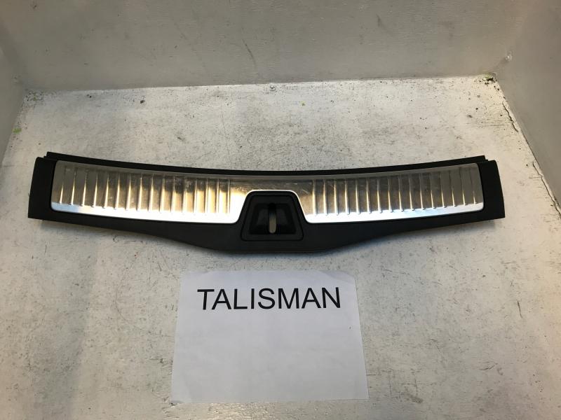 RENAULT Talisman Накладка на задню панель (849205126R) Замовити для RENAULT Talisman Накладка на задню панель