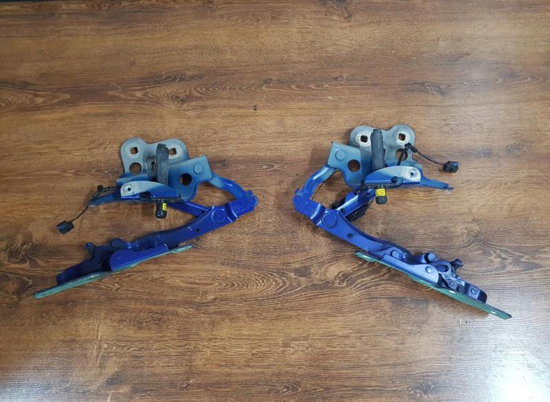 Заказать на JAGUAR E-Pace Петля капота