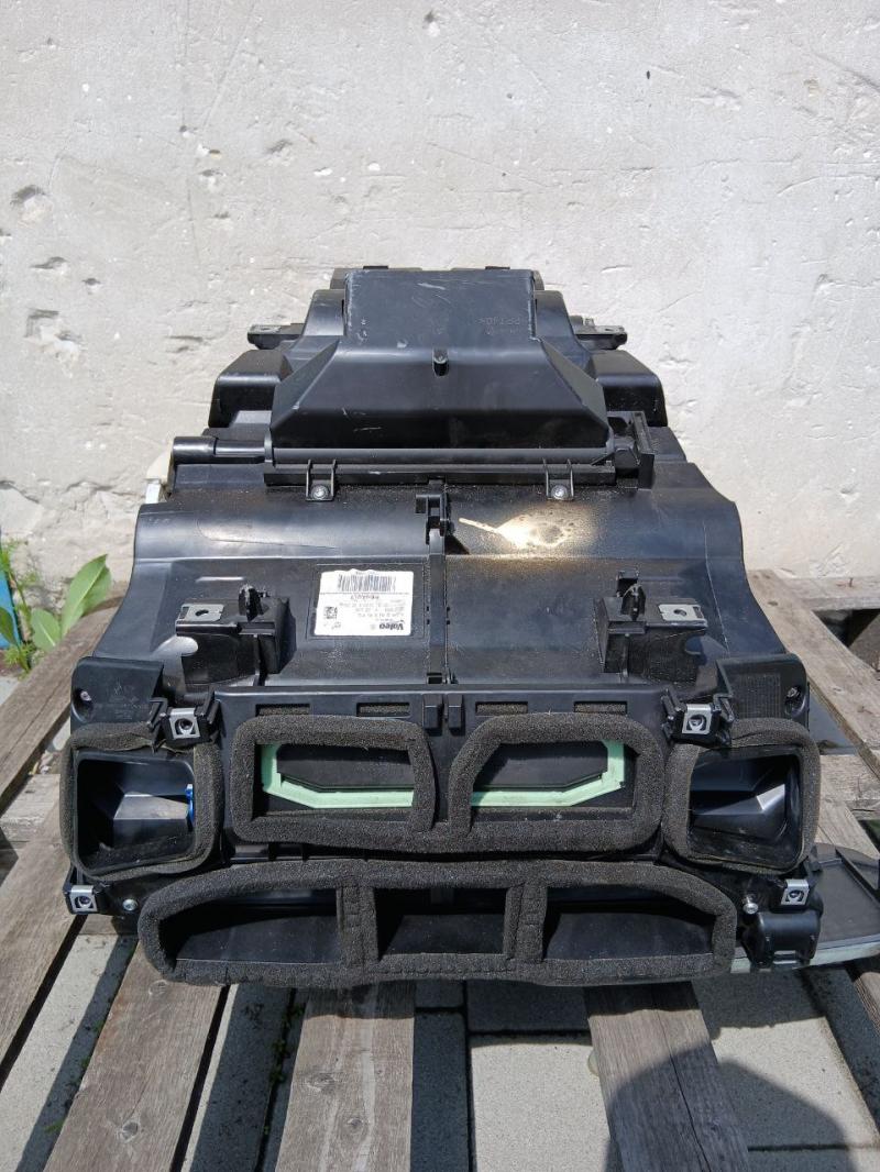 RENAULT Talisman Корпус пічки (272707498R) Замовити для RENAULT Talisman Корпус пічки