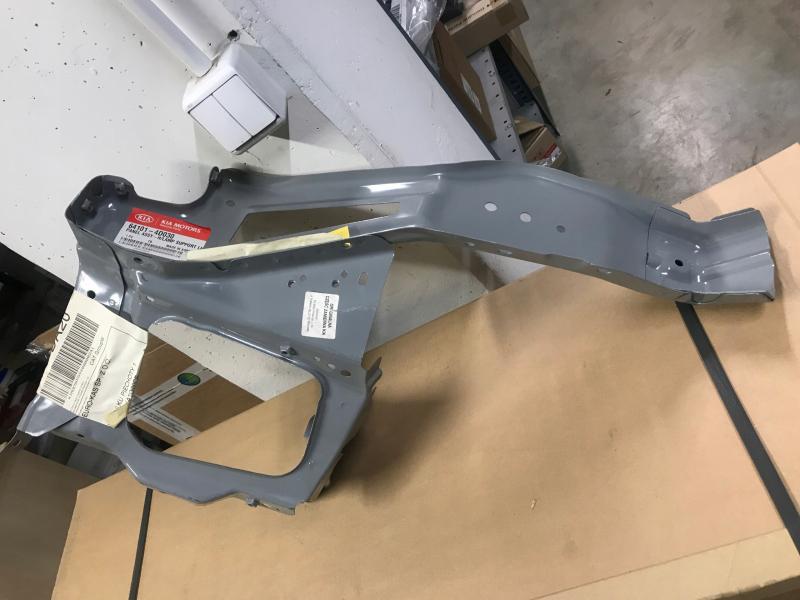 Заказать на KIA Carnival III (UVP, YP) Панель крепления левой фары