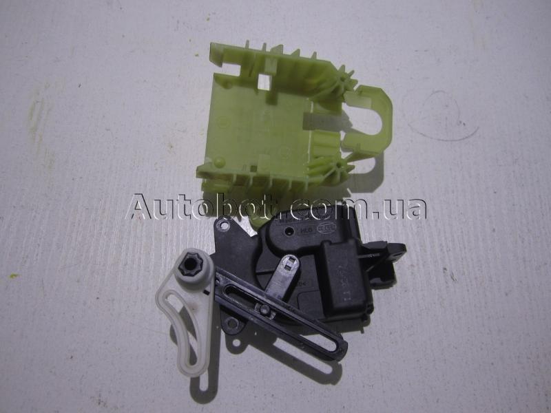 SEAT Leon Mk III SC (5F5) Моторчік заслонки рециркуляції повітря (1J0907511) Замовити для SEAT Leon Mk III SC (5F5) Моторчік заслонки рециркуляції повітря