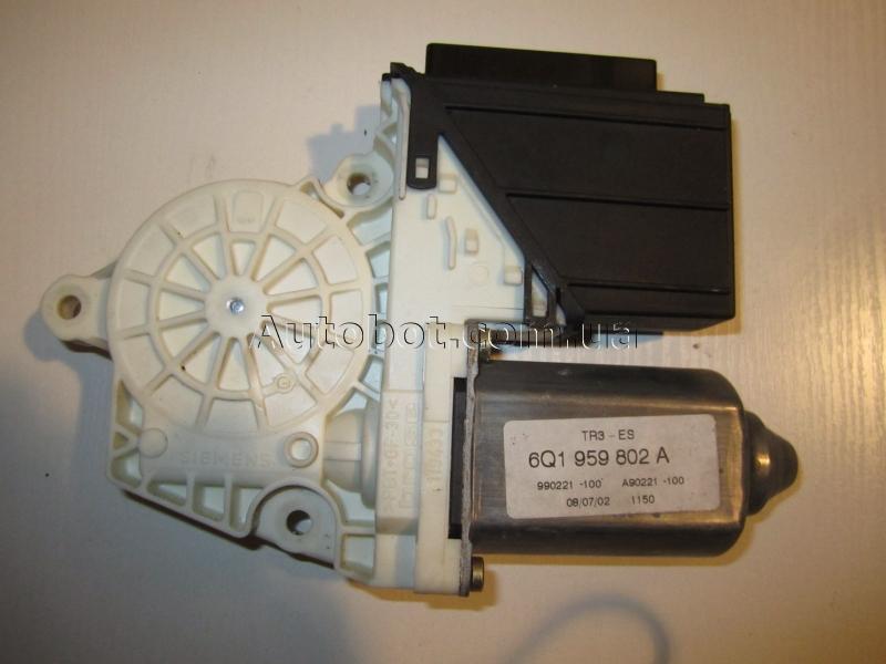 VOLKSWAGEN Polo Mk IV (9A4, 9N) Мотор склопідіймача (6Q1959802A) Замовити для VOLKSWAGEN Polo Mk IV (9A4, 9N) Мотор склопідіймача