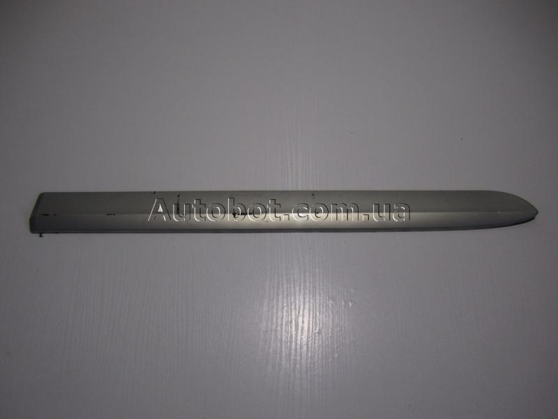 Заказать на VOLKSWAGEN Tiguan I (5N) Внешний молдинг дверки задней