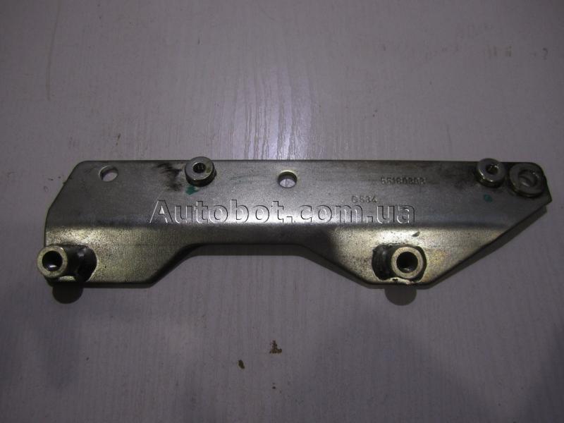 FIAT Punto Evo I (199) Кронштейн топливной рейки (55180303) Замовити для FIAT Punto Evo I (199) Кронштейн топливной рейки