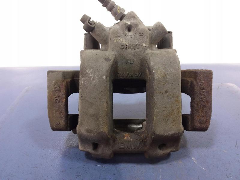 BMW 4 Series F32 Супорт гальмівний передній Замовити для BMW 4 Series F32 Супорт гальмівний передній