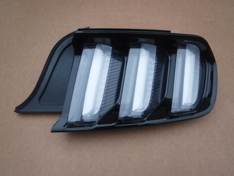 Замовити для FORD Mustang VI (S550) Фонарь задній правий