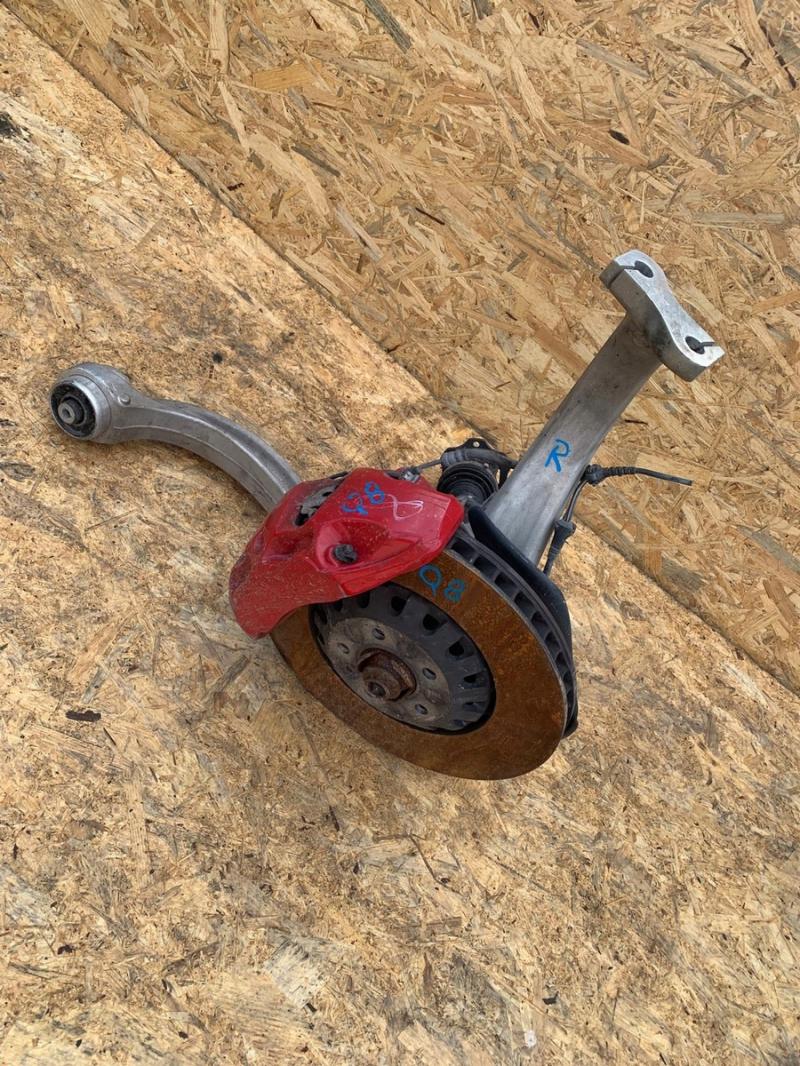 Заказать на AUDI Q8 I Цапфа передняя правая, рычаги