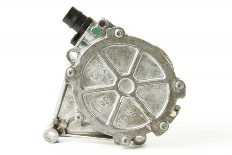 Заказать на BMW 2 Series F23 Вакуумный насос