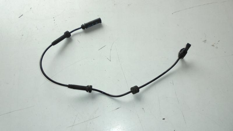 Замовити для BMW 3 Series F30, F31, F36 Датчик ABS передній