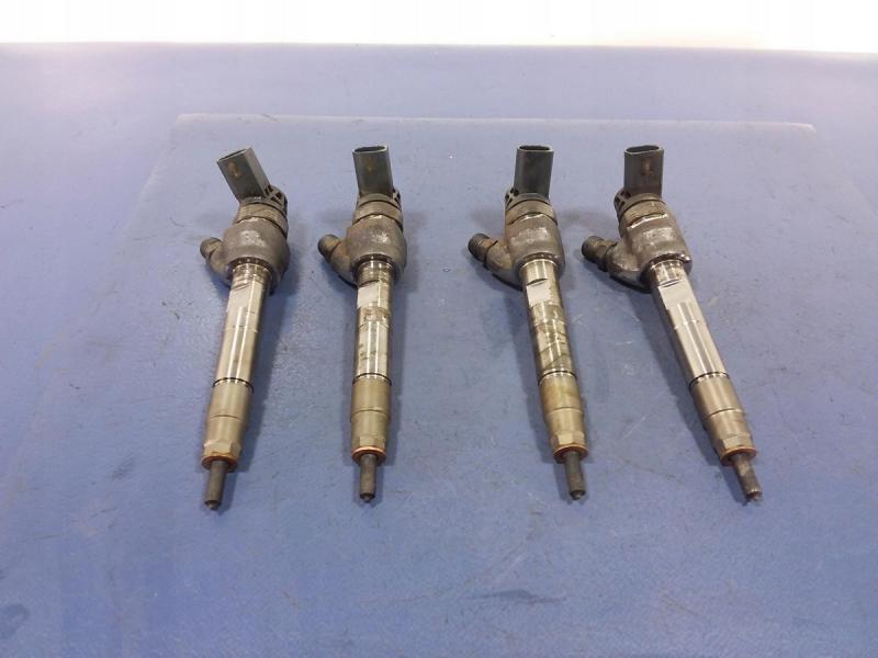 BMW 4 Series F32 Форсунки (8514148) Замовити для BMW 4 Series F32 Форсунки