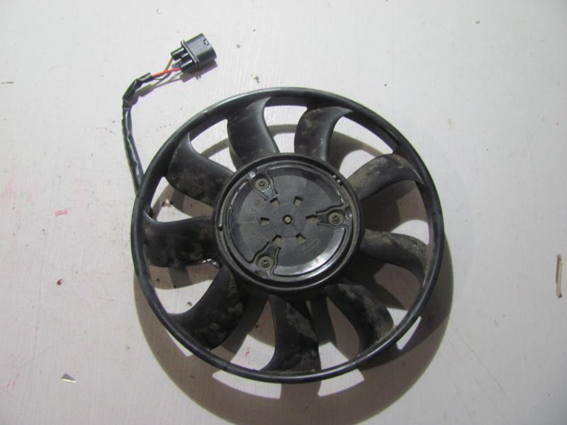 Заказать на AUDI A4 B9 Allroad Quattro (8HW) Вентилятор