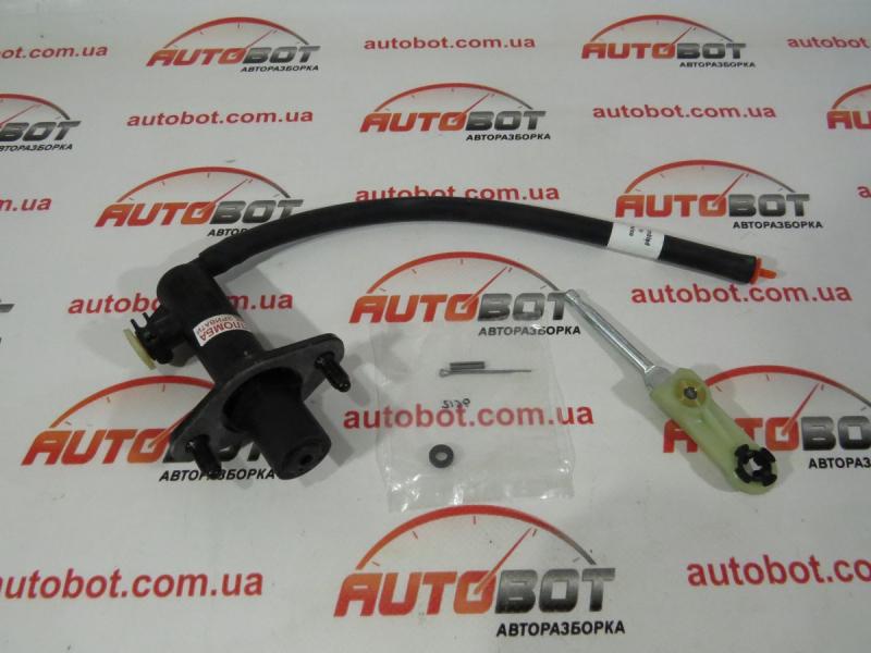 Замовити для В наявності! Деталі трансмісії та зчеплення Головний циліндр зчеплення