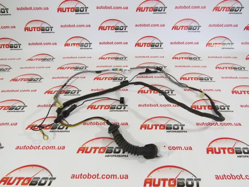 Замовити для NISSAN Pixo (UA0) Проводка кришки багажника