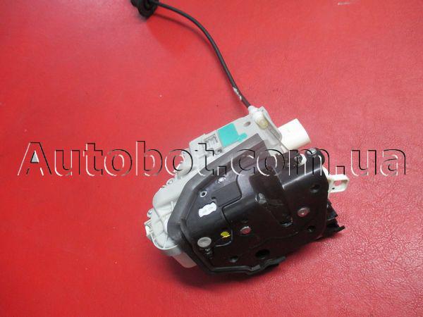 запчастини  Audi a4b9-allroad фото