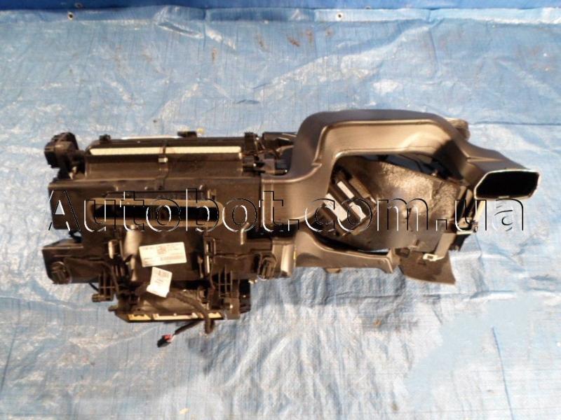 запчастини  Audi a4b9-allroad фото