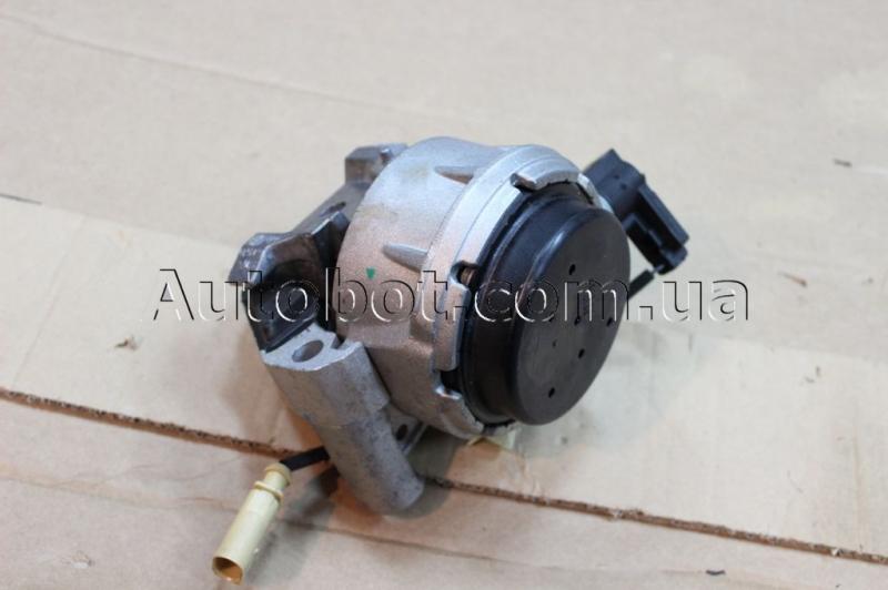 Подушка двигуна 3.0 TFSI (ліва) запчастини  Audi a6allroad-c7 фото