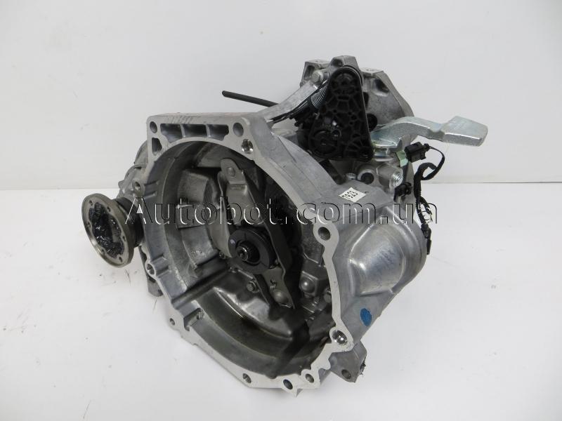 запчастини  Audi q2 фото