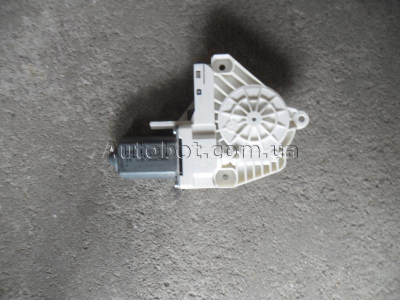 запчасти  Audi a6c7 фото