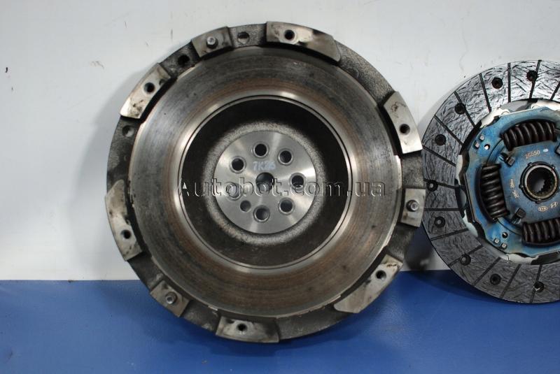 запчасти  Hyundai kona фото