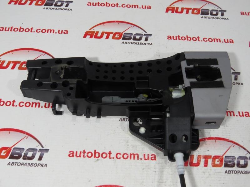 запчастини  Audi a84h фото