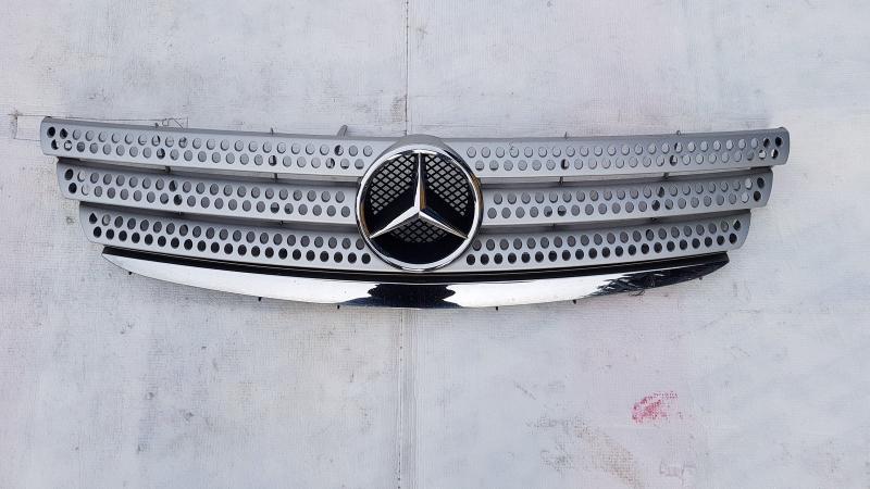 запчастини  Mercedes-benz a-class-w169 фото