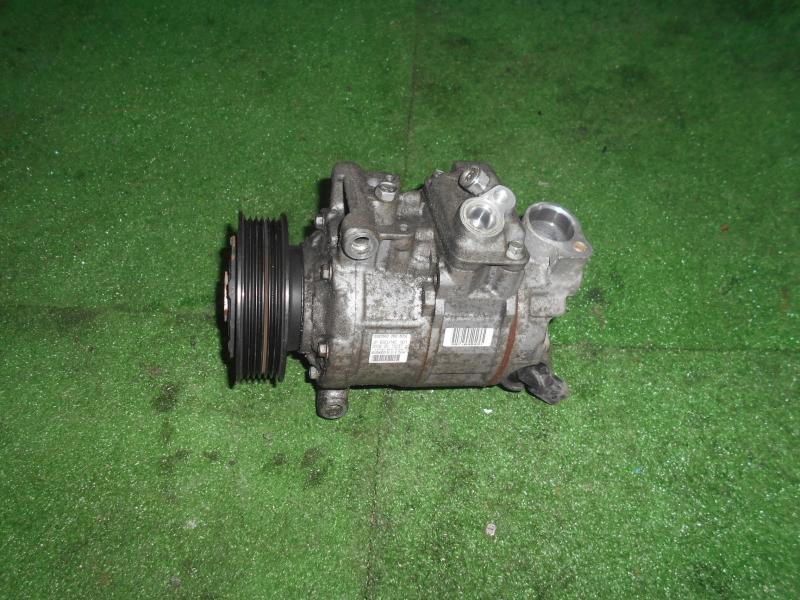 запчасти  Audi a4b8 фото