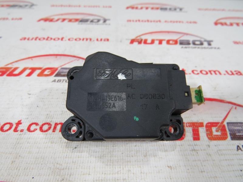 запчастини  Volvo s40-ii фото