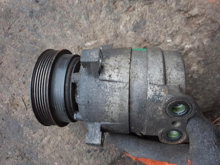 запчастини  Opel tigra-a фото