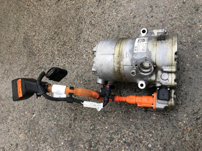 запчасти  Porsche panamera2 фото