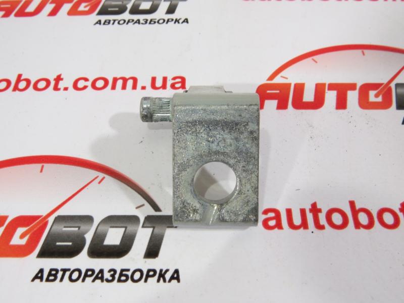 запчасти  Volkswagen polo-mk5 фото