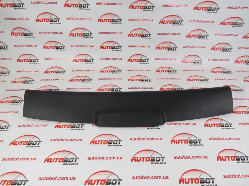 запчасти  Bmw 1-series-e81 фото