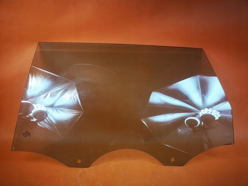 запчастини  Audi q7 фото