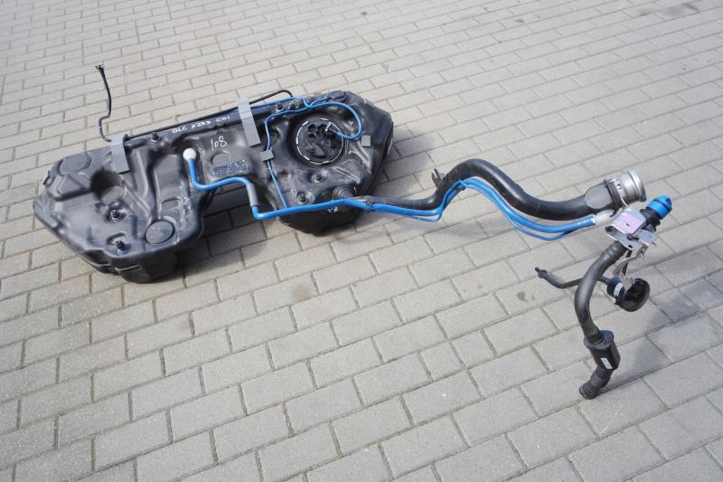 запчастини  Mercedes-benz glc-class-x253 фото