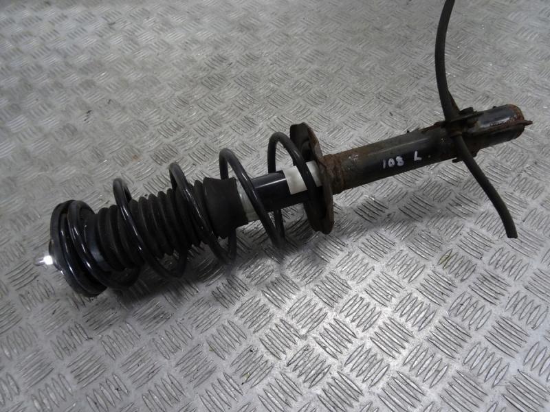 запчасти  Peugeot 108 фото