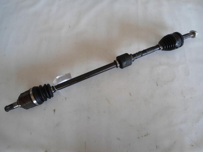 запчасти  Hyundai veloster-1 фото