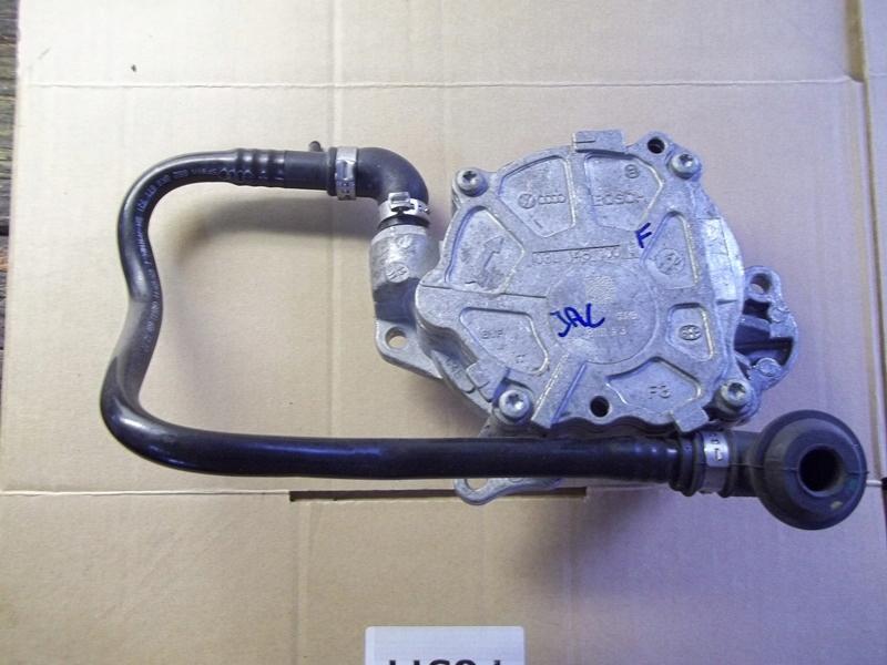 запчастини  Audi a4b8 фото