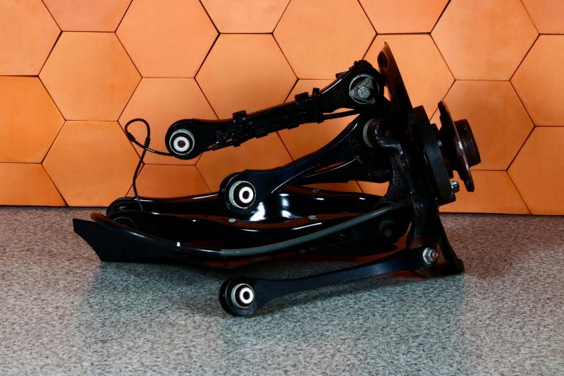 запчастини  Bmw f23 фото