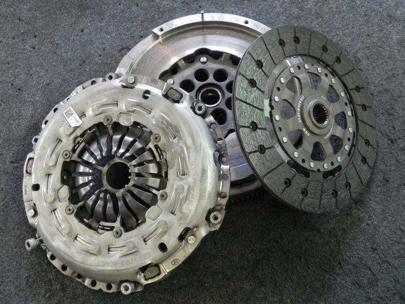 запчастини  Bmw x2 фото