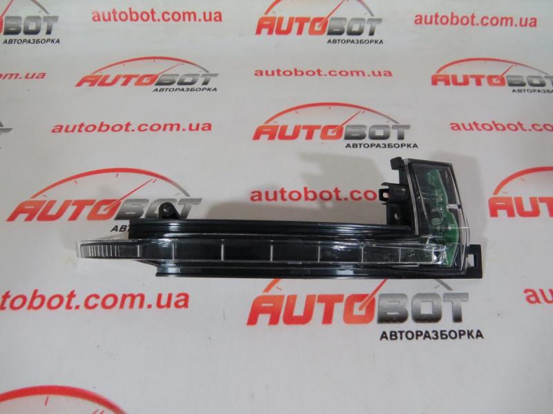 запчасти  Audi a4b8 фото