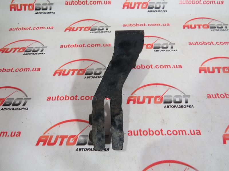 запчастини  Audi a84h фото